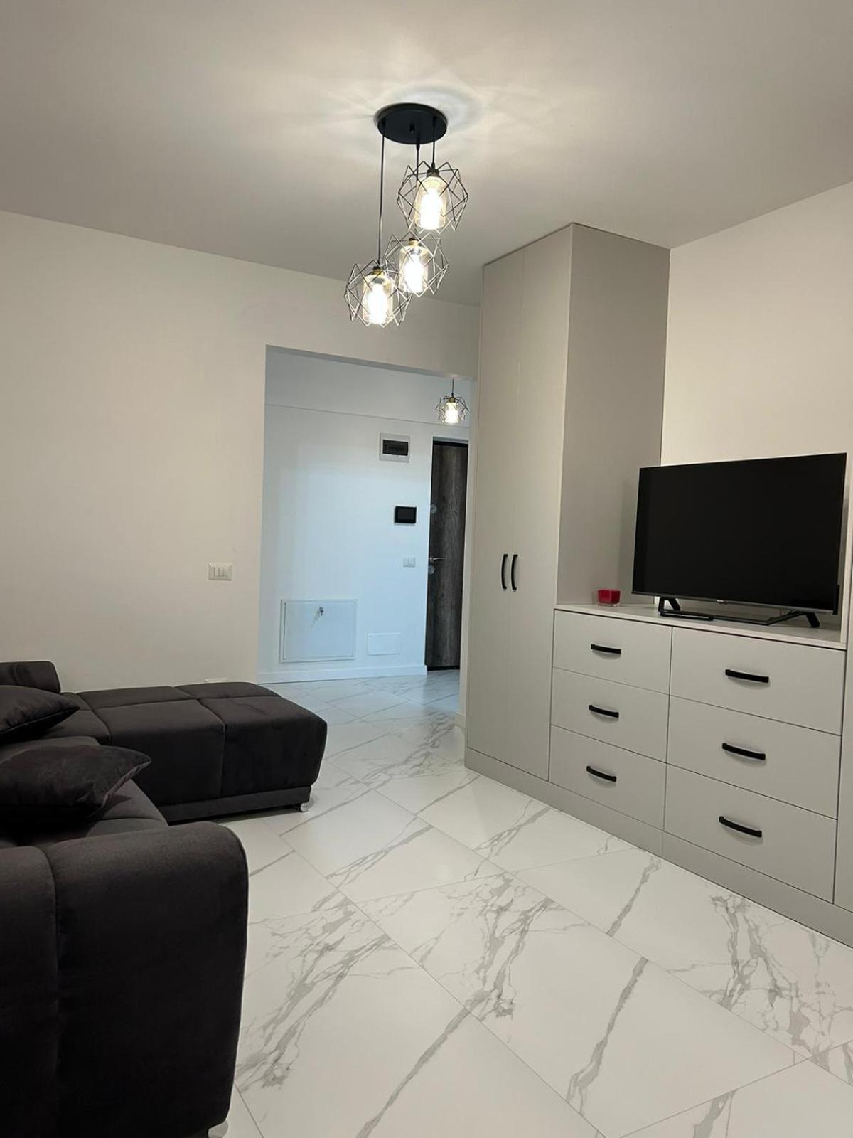 Exclusive Ultracentral Apartments And Studios #Enescu#Universitatii#Сучава Екстер'єр фото