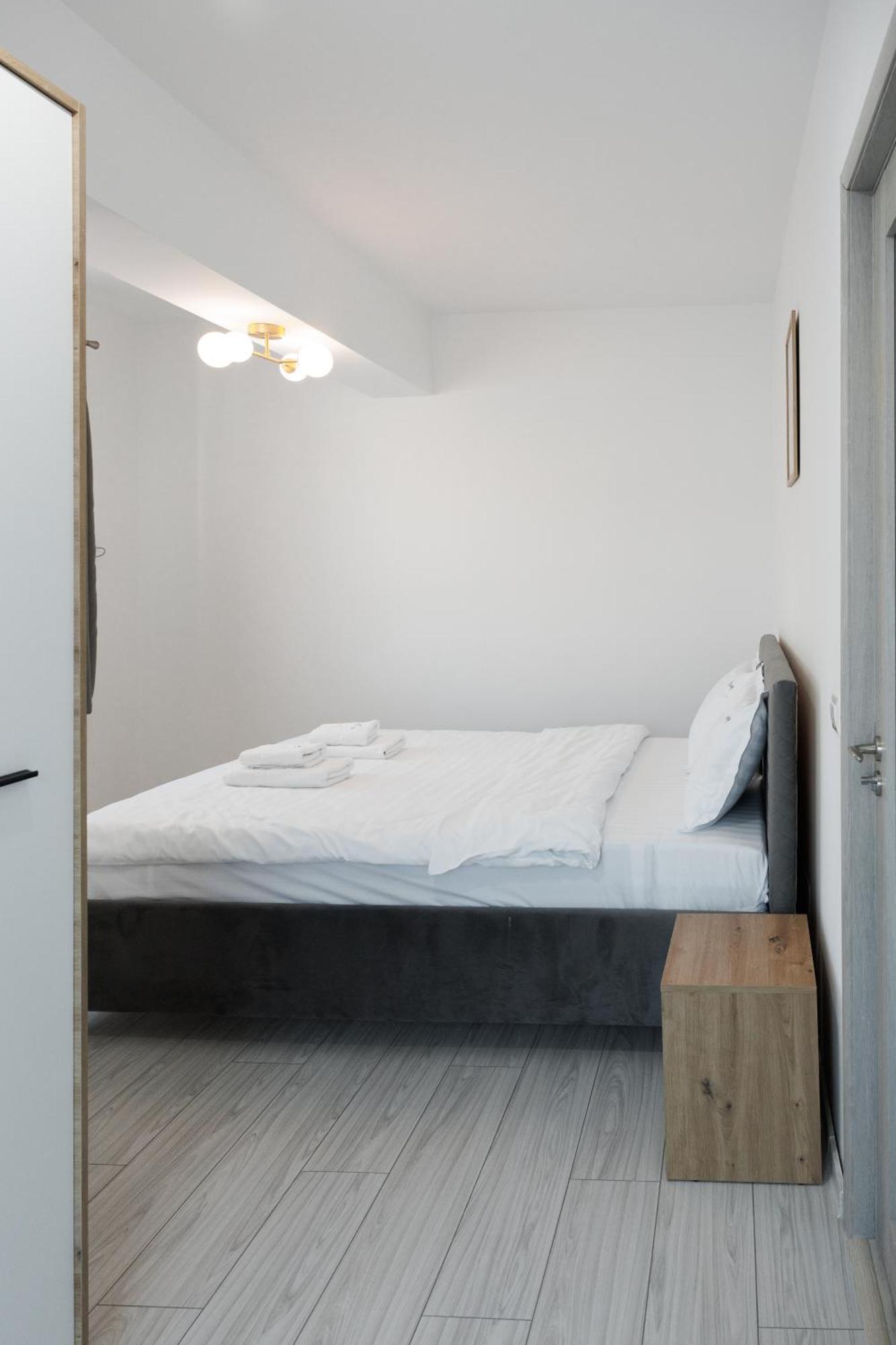 Exclusive Ultracentral Apartments And Studios #Enescu#Universitatii#Сучава Екстер'єр фото